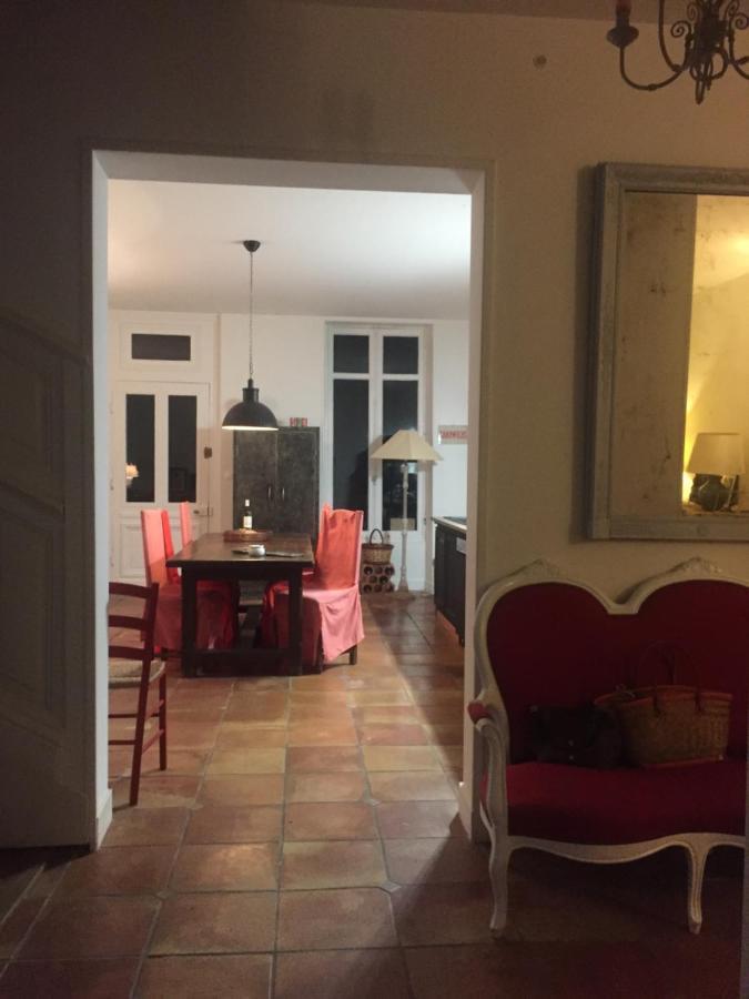 La Maison Du Port Mortagne-sur-Gironde Екстер'єр фото